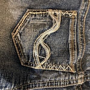 Rue 21 Size 5 Curvy Capris